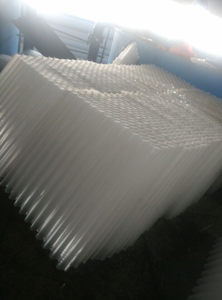 ɽ��ú��(ch��ng)б�ܰ��b�F(xi��n)��(ch��ng)